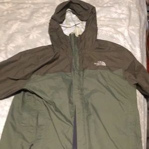 The north face packable rain jacket